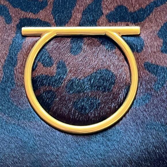 RARE Ferragamo Calf Hair Leather Gold Chain Camera Crossbody Bag - Picture 3 of 13